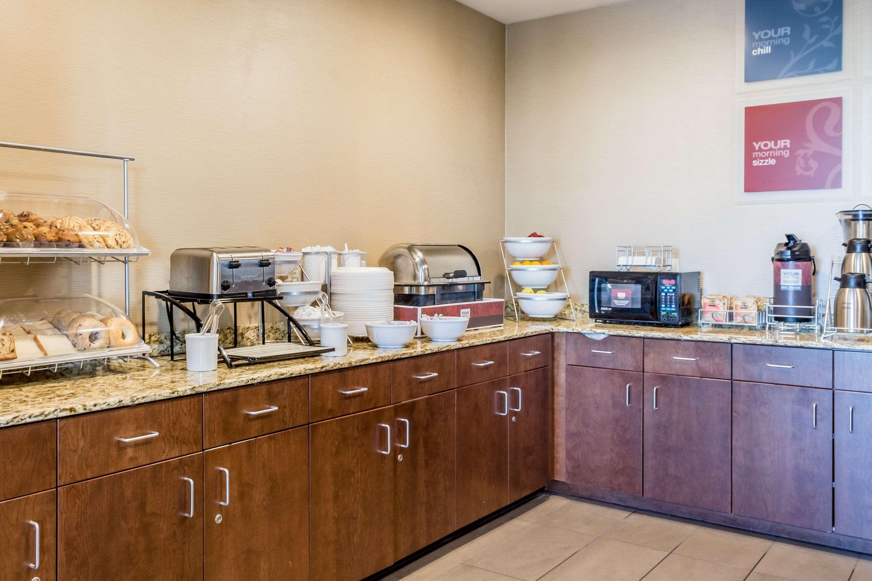 Comfort Inn & Suites Avera Southwest شلالات سيوكس المظهر الخارجي الصورة