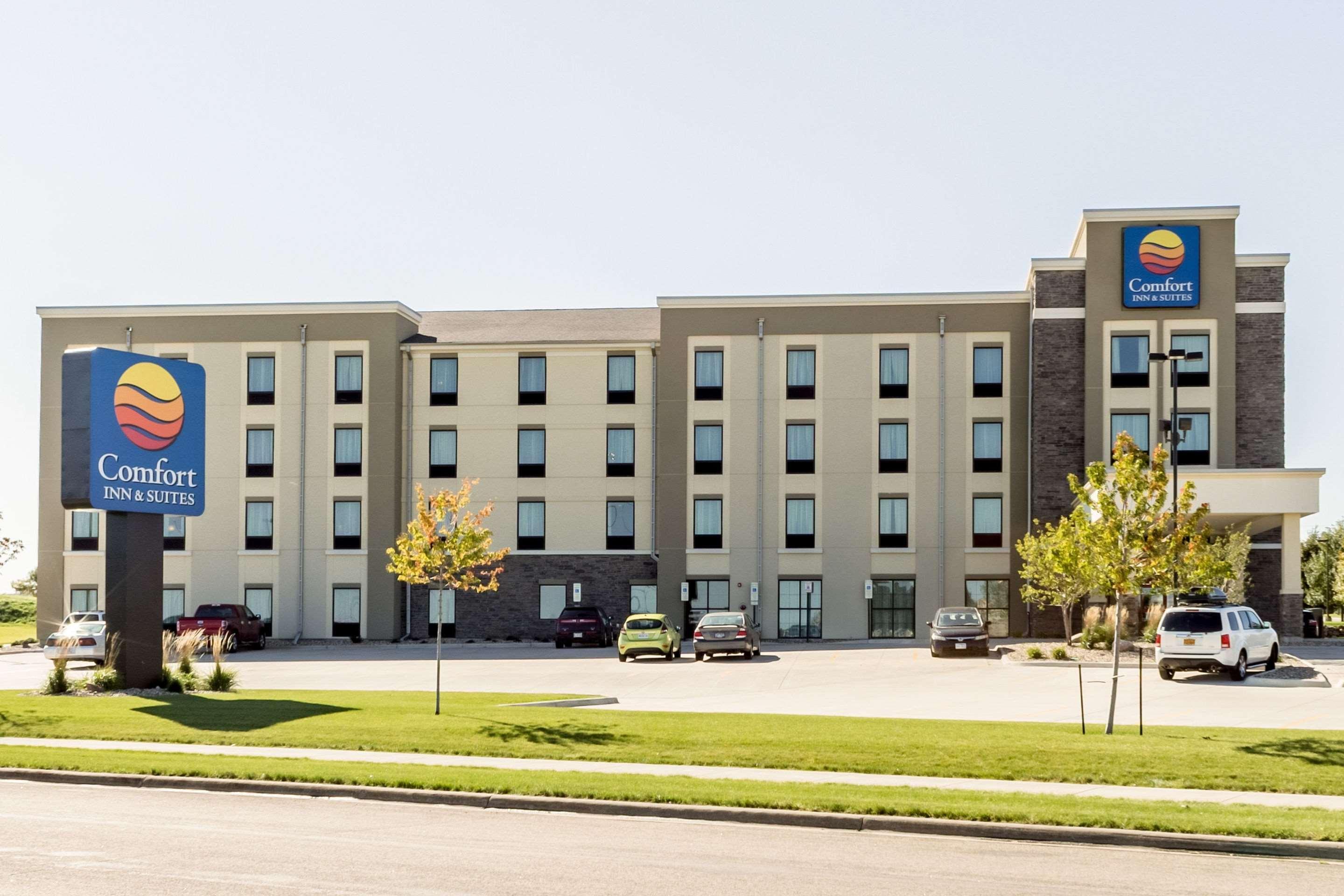 Comfort Inn & Suites Avera Southwest شلالات سيوكس المظهر الخارجي الصورة