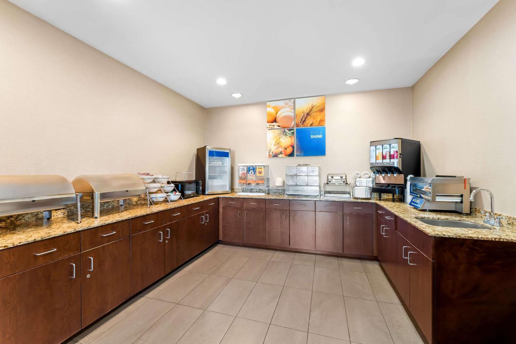 Comfort Inn & Suites Avera Southwest شلالات سيوكس المظهر الخارجي الصورة