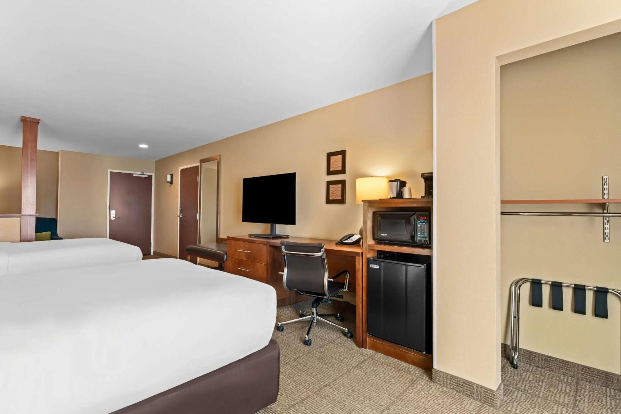 Comfort Inn & Suites Avera Southwest شلالات سيوكس المظهر الخارجي الصورة