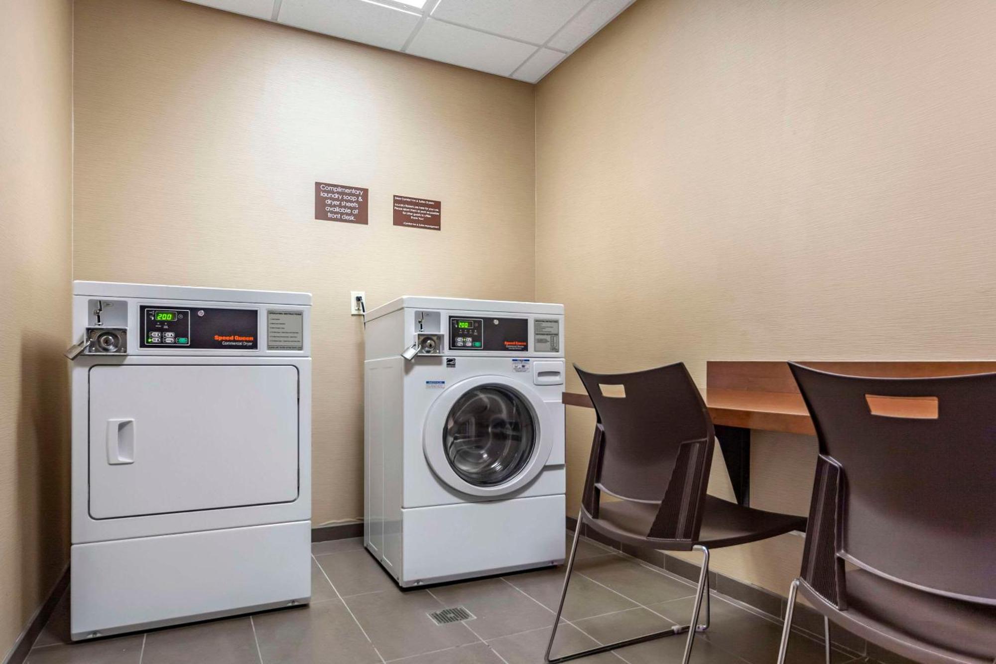 Comfort Inn & Suites Avera Southwest شلالات سيوكس المظهر الخارجي الصورة