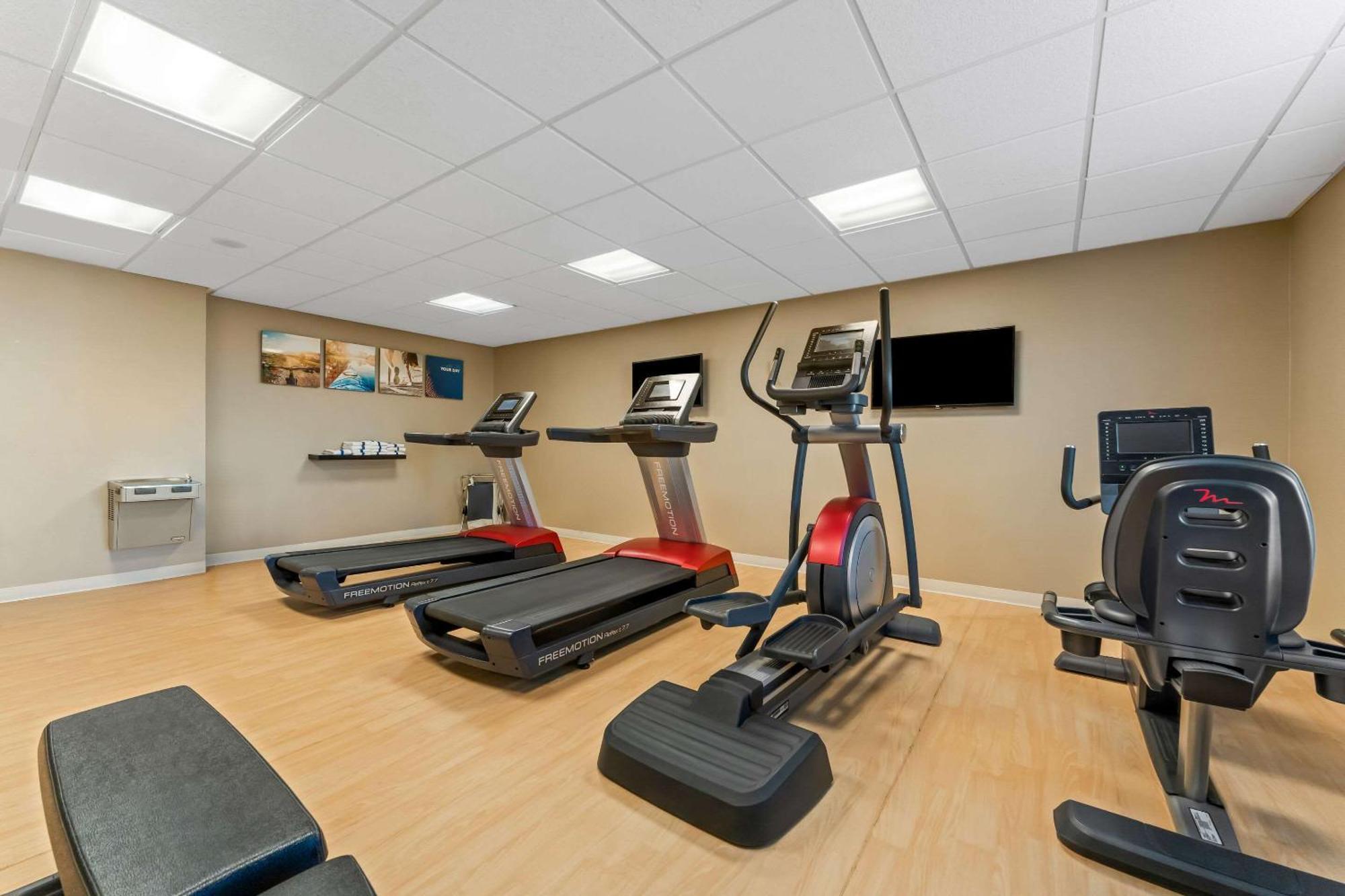 Comfort Inn & Suites Avera Southwest شلالات سيوكس المظهر الخارجي الصورة