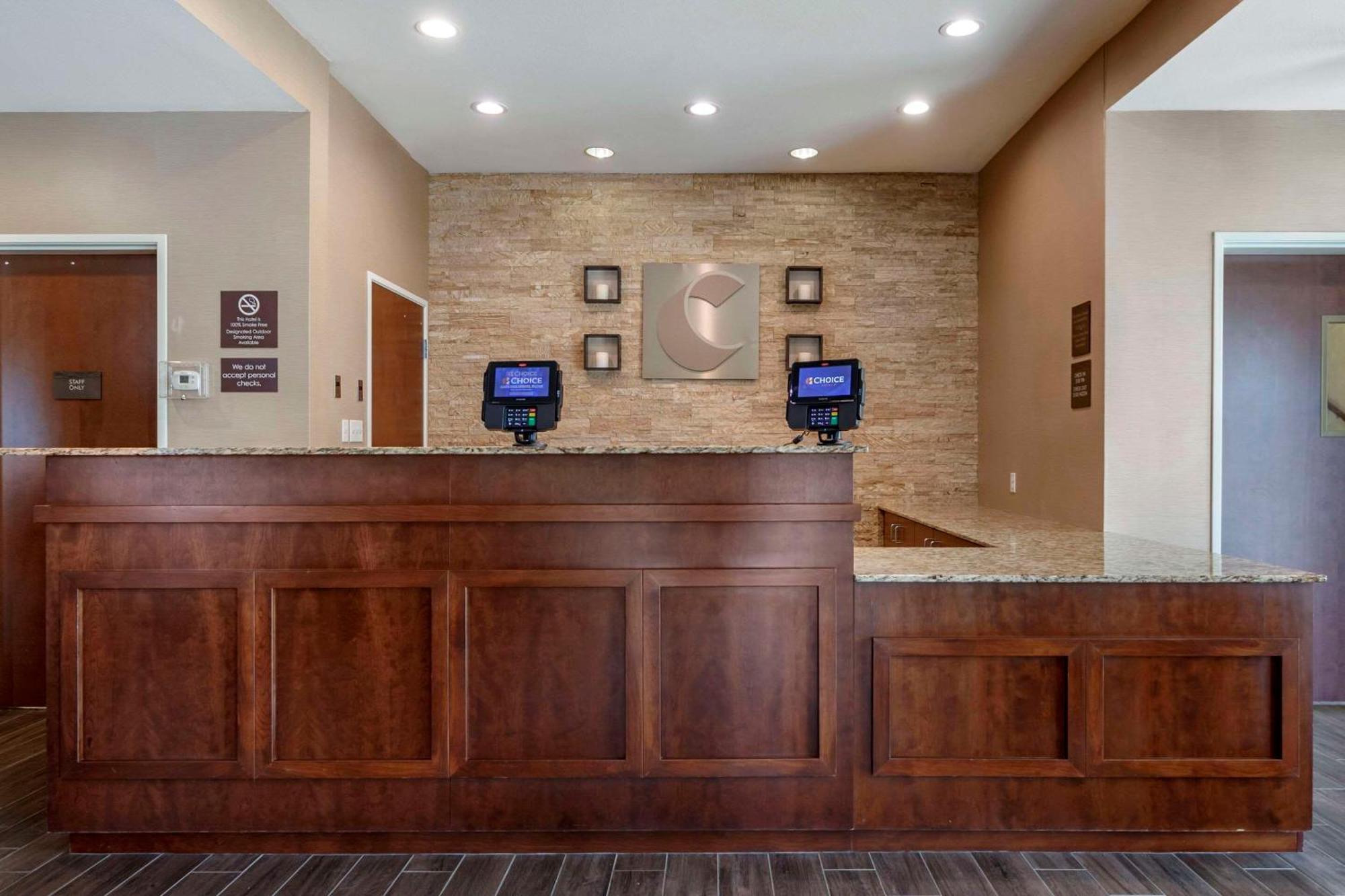 Comfort Inn & Suites Avera Southwest شلالات سيوكس المظهر الخارجي الصورة